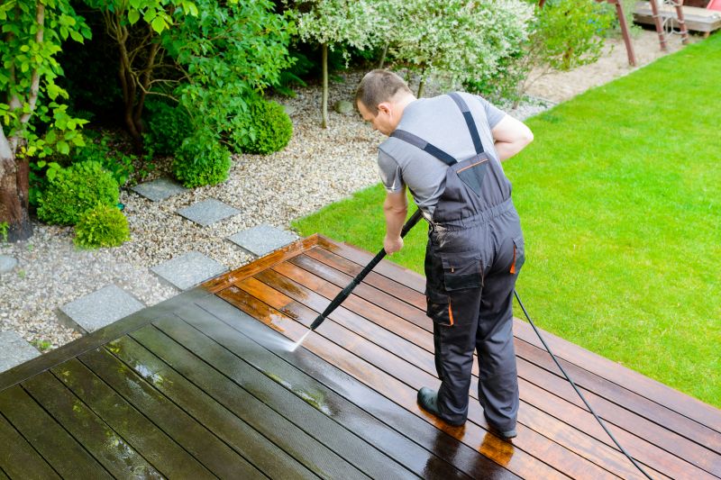 Seasonal Deck Services