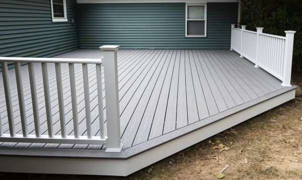 Composite Decking Installation in Hickory