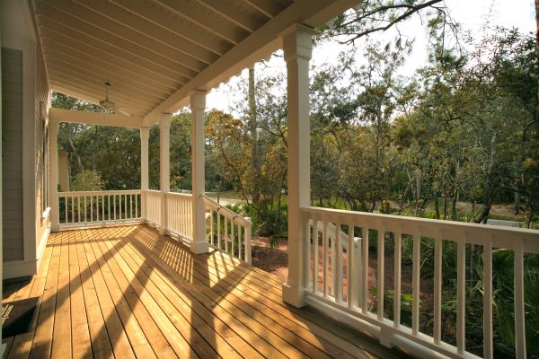 Cost of Veranda Deck Construction in Hickory
